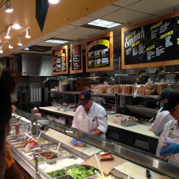 Photo taken at Whole Foods Market by Larry R. on 7/9/2013-加尼福尼亚 坎贝尔巴斯科姆大道1690(汉密尔顿大道) Photo taken at Whole Foods Market by Larry R. on 7/9/2013