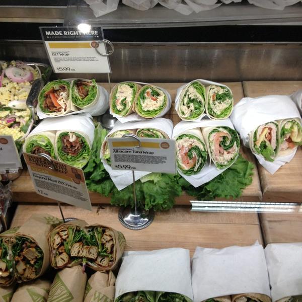 Photo taken at Whole Foods Market by Gary H. on 3/21/2013-加尼福尼亚西好莱坞圣莫尼卡大道7871(在北费尔法克斯大道) Photo taken at Whole Foods Market by Gary H. on 3/21/2013