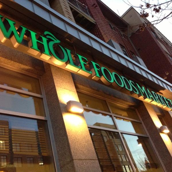 Whole Foods Market全食超市亚历山德里亚店