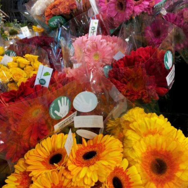 Photo taken at Whole Foods Market by Lisa on 5/22/2012-俄亥俄州大学锡达路13998号 Photo taken at Whole Foods Market by Lisa on 5/22/2012