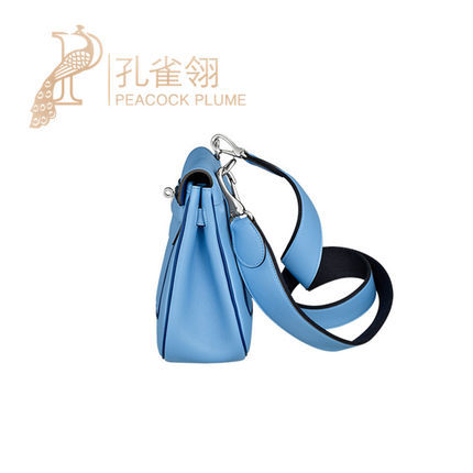 Hermes Parfums/爱马仕女包16春款中号时尚口盖单肩包H067595CKAC Hermes Parfums/爱马仕女包16春款中号时尚口盖单肩包H067595CKAC