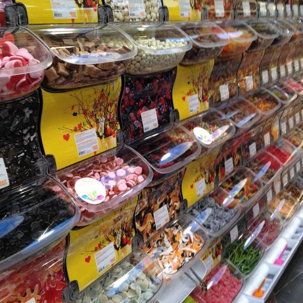 Photo taken at S-market by Anastasia on 3/20/2013-芬兰南部赫尔辛基圆屋 Photo taken at S-market by Anastasia on 3/20/2013