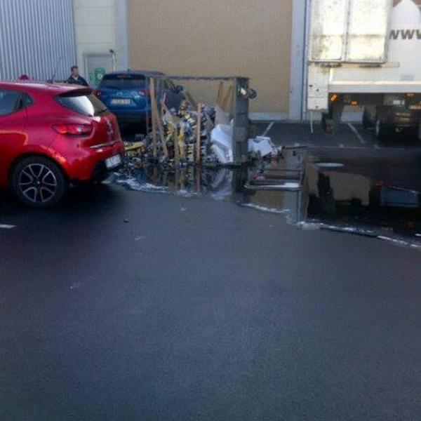 Photo taken at Colruyt by Siegerd C. on 2/4/2014