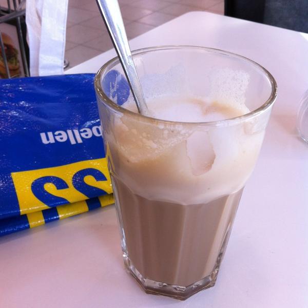 Photo taken at City Gross Bromma by Erik A. on 3/10/2013-瑞典斯德哥尔摩Bryggerivägen 10号 Photo taken at City Gross Bromma by Erik A. on 3/10/2013