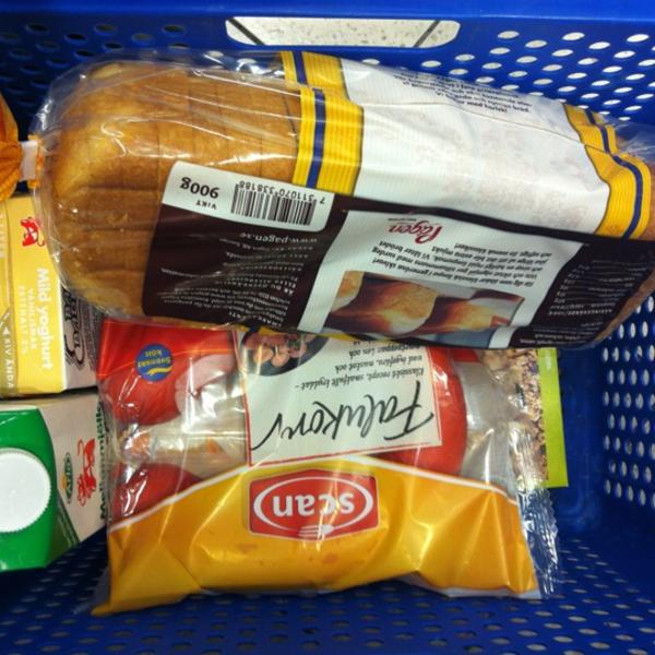 Photo taken at City Gross Bromma by Tammie K. on 7/11/2012-瑞典斯德哥尔摩Bryggerivägen 10号 Photo taken at City Gross Bromma by Tammie K. on 7/11/2012