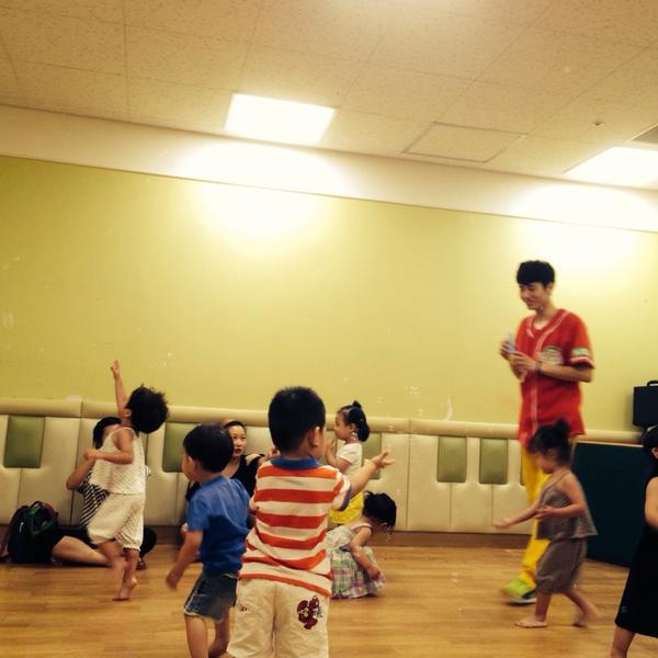 Photo taken at 홈플러스 (Home plus) by Sewon P. on 8/17/2013-首尔市城北区花郞路76号(月谷店) Photo taken at 홈플러스 (Home plus) by Sewon P. on 8/17/2013