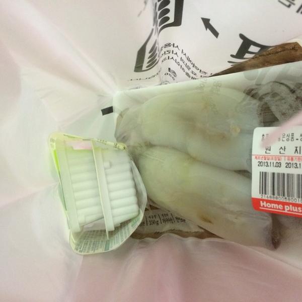 Photo taken at 홈플러스 (Home plus) by Sewon P. on 11/3/2013-首尔市城北区花郞路76号(月谷店) Photo taken at 홈플러스 (Home plus) by Sewon P. on 11/3/2013