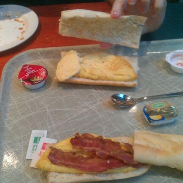 Photo taken at HEMA by Jochem D. on 11/22/2011-荷兰南荷兰省福尔堡今敏朱莉安娜大街231号 Photo taken at HEMA by Jochem D. on 11/22/2011