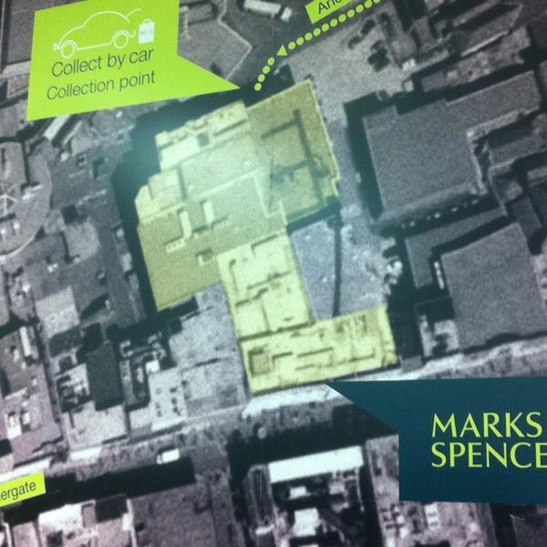 Photo taken at Marks & Spencer by ξβαǷǃɿ -英国兰开夏郡普雷斯顿费希尔门120 Photo taken at Marks & Spencer by ξβαǷǃɿ