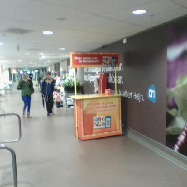 Photo taken at Albert Heijn by Pavel G. on 10/25/2013-荷兰北荷兰省阿姆斯特丹范巴尔勒街33a Photo taken at Albert Heijn by Pavel G. on 10/25/2013