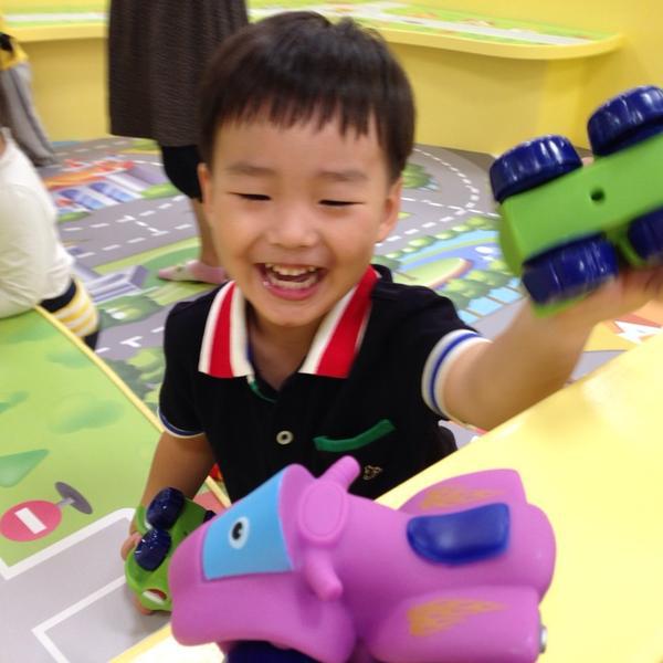 Photo taken at 홈플러스 / Home Plus by Taehun K. on 10/9/2013-大田市大正区23号 Photo taken at 홈플러스 / Home Plus by Taehun K. on 10/9/2013