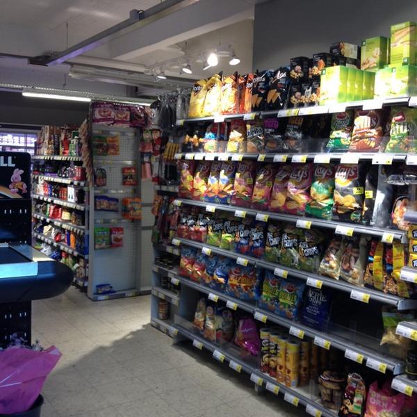 Photo taken at Proxy Delhaize by Florence B. on 4/6/2014