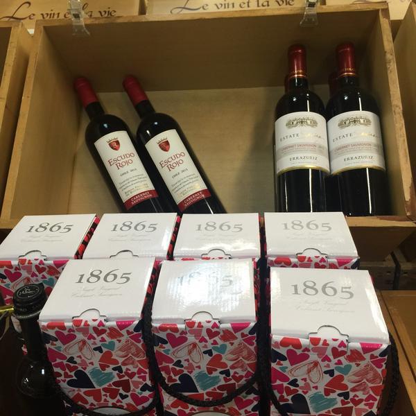 Photo taken at 홈플러스 (Home Plus) by Boram J. on 3/24/2015-大田市西区1号 Photo taken at 홈플러스 (Home Plus) by Boram J. on 3/24/2015