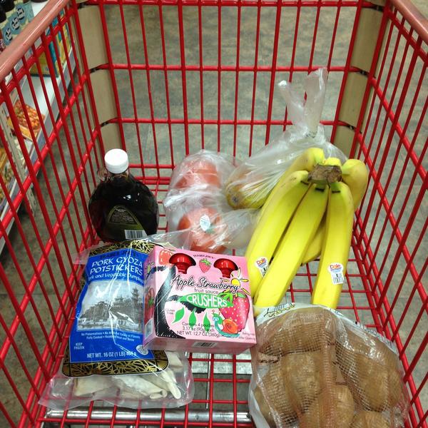 Photo taken at Trader Joe's by Elena S. on 4/26/2013-亚利桑那州凤凰城钱德勒大道4025 Photo taken at Trader Joe's by Elena S. on 4/26/2013