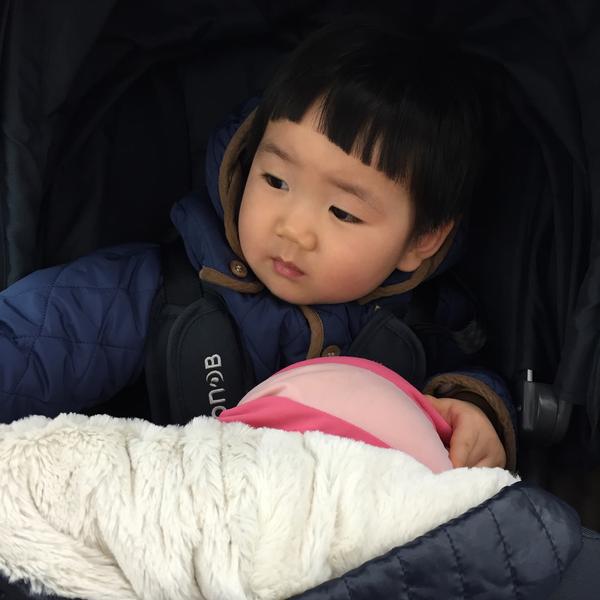 Photo taken at 이마트 (e-mart) by Soyoun K. on 2/10/2015