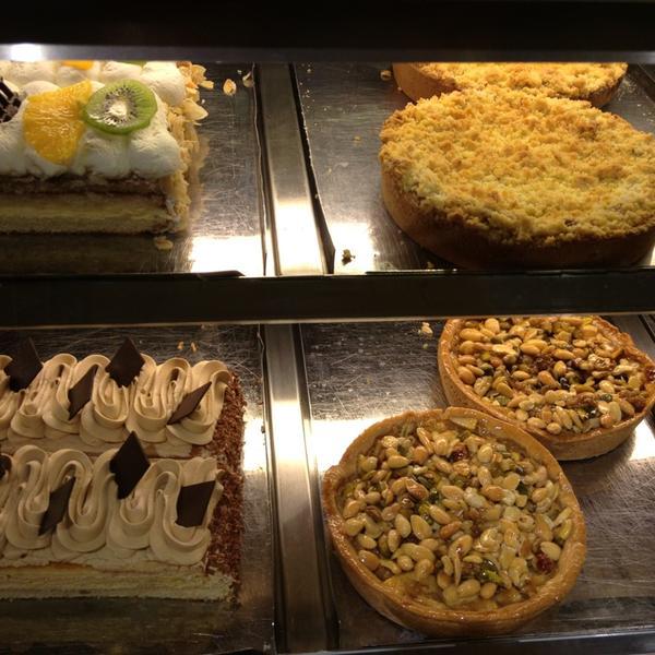 Photo taken at Hema by Anne Jan R. on 2/11/2013