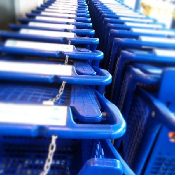 Photo taken at Albert Heijn by Ruud J. on 11/23/2013