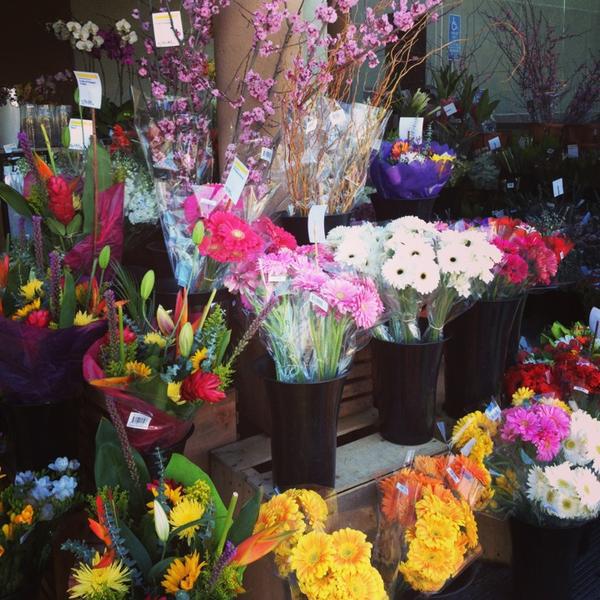 Photo taken at Whole Foods Market by Mackie T. on 2/26/2013-美国加利福尼亚州格伦代尔格伦代尔大道北331 Photo taken at Whole Foods Market by Mackie T. on 2/26/2013