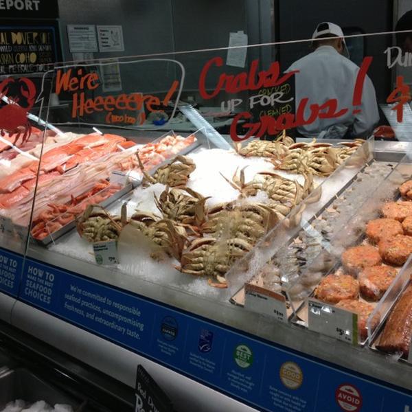 Photo taken at Whole Foods Market by Laurie F. on 11/18/2012-加利福尼亚州旧金山海洋大道1150号 Photo taken at Whole Foods Market by Laurie F. on 11/18/2012