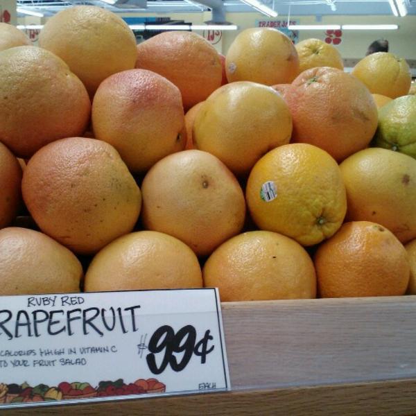 Photo taken at Trader Joe's by Supote M. on 7/2/2012-美国得克萨斯州沃思堡石头街大道2701 Photo taken at Trader Joe's by Supote M. on 7/2/2012