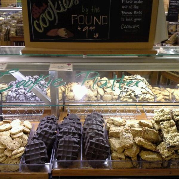 Photo taken at Whole Foods Market by Staci B. on 1/23/2013-佐治亚州亚特兰大市百步码头路西北(在安德鲁斯西北)77 Photo taken at Whole Foods Market by Staci B. on 1/23/2013