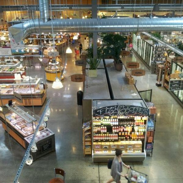 Photo taken at Whole Foods Market by Steven F. on 4/2/2012-乔治亚州德卢斯州桥路5945号 Photo taken at Whole Foods Market by Steven F. on 4/2/2012