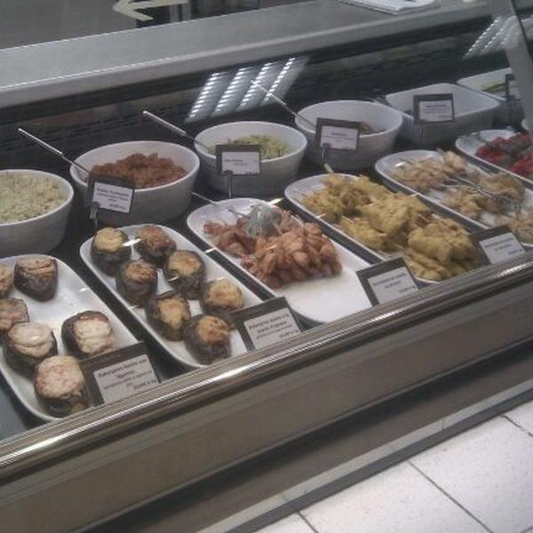 Photo taken at Monoprix by François L. on 9/28/2011-法国布洛涅比扬古C.C廊街 Photo taken at Monoprix by François L. on 9/28/2011