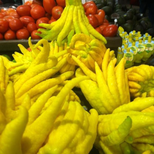 Photo taken at Whole Foods Market by D.S. S. on 12/12/2011-美国加利福尼亚州奥克兰海湾广场230 Photo taken at Whole Foods Market by D.S. S. on 12/12/2011