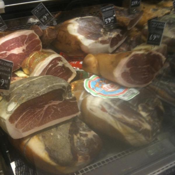 Photo taken at ICA Kvantum by Eva A. on 10/14/2011-瑞典斯德哥尔摩里耶霍姆斯路3号 Photo taken at ICA Kvantum by Eva A. on 10/14/2011