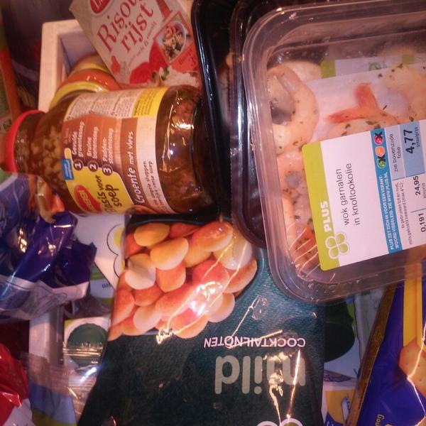 Photo taken at PLUS by André H. on 10/11/2014-荷兰南荷兰省艾瑟尔河畔卡佩勒普契尼通道12-20 Photo taken at PLUS by André H. on 10/11/2014