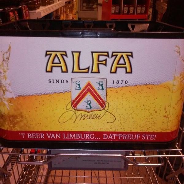 Photo taken at PLUS by André H. on 10/18/2014-荷兰南荷兰省艾瑟尔河畔卡佩勒普契尼通道12-20 Photo taken at PLUS by André H. on 10/18/2014