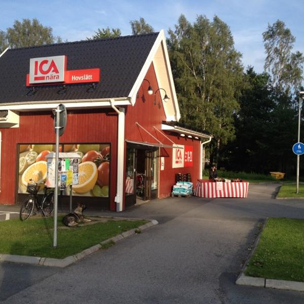 Photo taken at ICA Nära Hovslätt by Anne-Lie L. on 7/23/2012