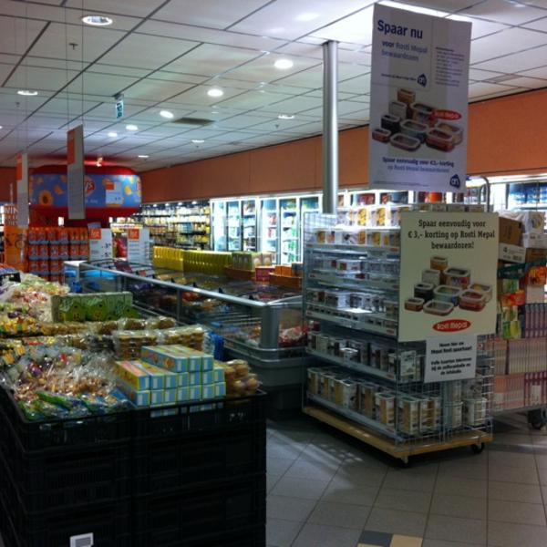 Photo taken at Albert Heijn by GESTOPT MET 4sq DANKZIJ CHEATERS !!! on 3/17/2011