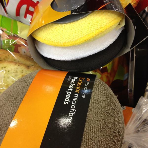 Photo taken at 홈플러스 (Home plus) by quadrock k. on 4/6/2013-京畿道城南盆唐151 Photo taken at 홈플러스 (Home plus) by quadrock k. on 4/6/2013