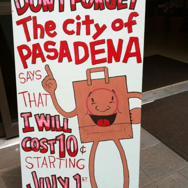 Photo taken at Trader Joe's by Etsuwo I. on 6/15/2012