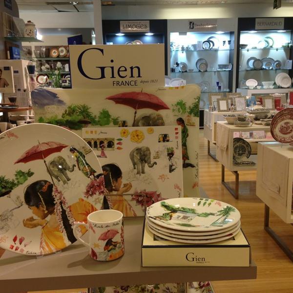 Photo taken at El Corte Inglés by Lizbet P. on 11/11/2013