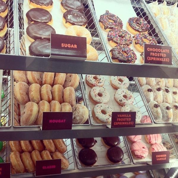 Photo taken at Donau-Einkaufszentrum (DEZ) by ♣️ on 4/14/2015