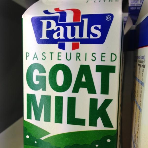 Photo taken at Woolworths by tsvnq on 11/28/2012