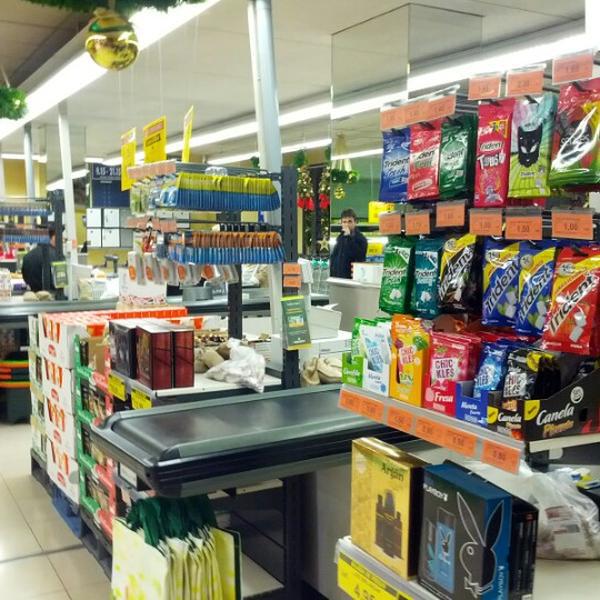 Photo taken at Mercadona by Yago C. on 1/3/2013