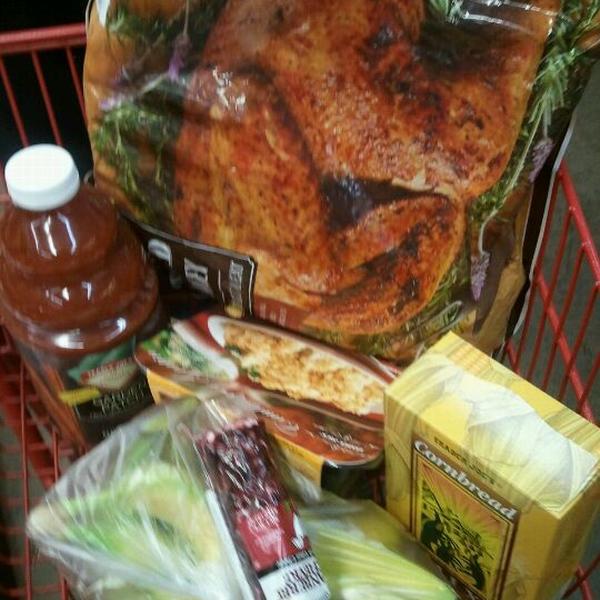 Photo taken at Trader Joe's by Kathy H. on 11/23/2011-华盛顿 西雅图年安妮女王大道北1916(西浮雕街) Photo taken at Trader Joe's by Kathy H. on 11/23/2011