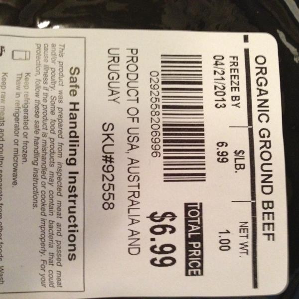 Photo taken at Trader Joe's by Jason B. on 4/12/2013-华盛顿 西雅图年安妮女王大道北1916(西浮雕街) Photo taken at Trader Joe's by Jason B. on 4/12/2013