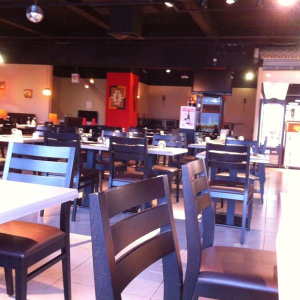 Photo taken at Auchan by Luna Hena K. on 2/10/2014-法国普罗旺斯-阿尔卑斯-蓝色海岸拉特里尼泰拉海特路 Photo taken at Auchan by Luna Hena K. on 2/10/2014