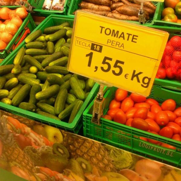 Photo taken at Mercadona by Karlos S. on 8/21/2012