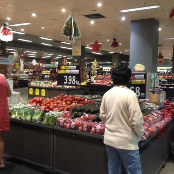 Photo taken at Woolworths by Bita on 12/14/2012