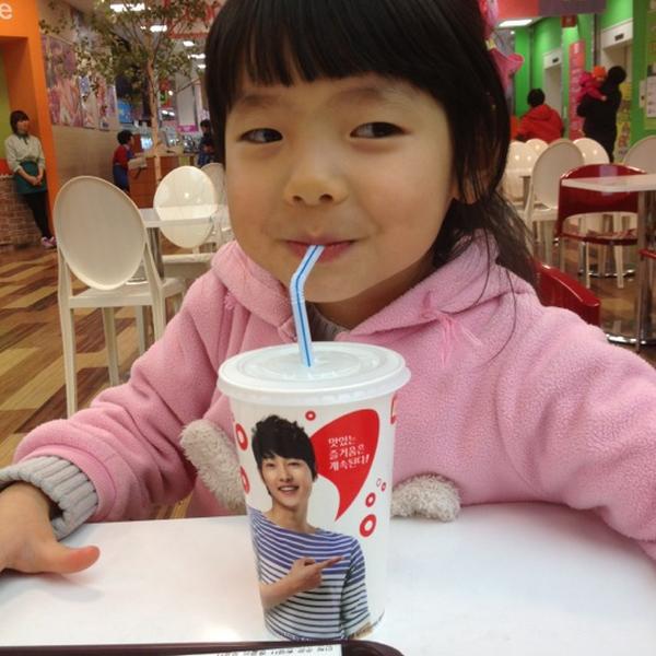 Photo taken at 홈플러스 / Home plus by ye c. on 11/25/2012-江原道春川市144号 Photo taken at 홈플러스 / Home plus by ye c. on 11/25/2012