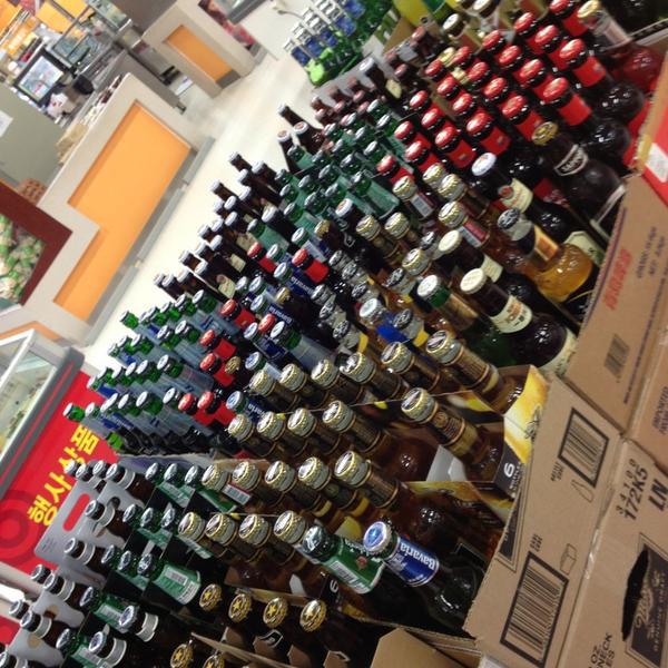 Photo taken at 홈플러스 / Home plus by Kyung Jin S. on 12/21/2012-江原道春川市144号 Photo taken at 홈플러스 / Home plus by Kyung Jin S. on 12/21/2012