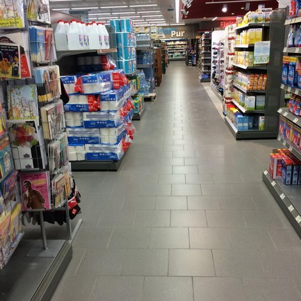 Photo taken at EDEKA aktiv markt Kolmar by Stefan S. on 9/18/2014