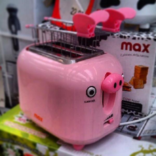 Photo taken at Auchan by antonio v. on 5/27/2013-意大利西西里岛卡塔尼亚外卡塔尼亚 Photo taken at Auchan by antonio v. on 5/27/2013