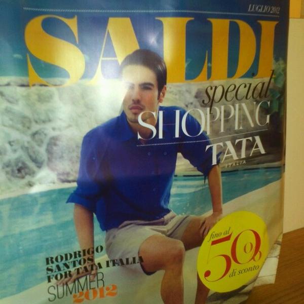 Photo taken at Auchan by Anna Z. on 8/17/2012-意大利西西里岛卡塔尼亚外卡塔尼亚 Photo taken at Auchan by Anna Z. on 8/17/2012