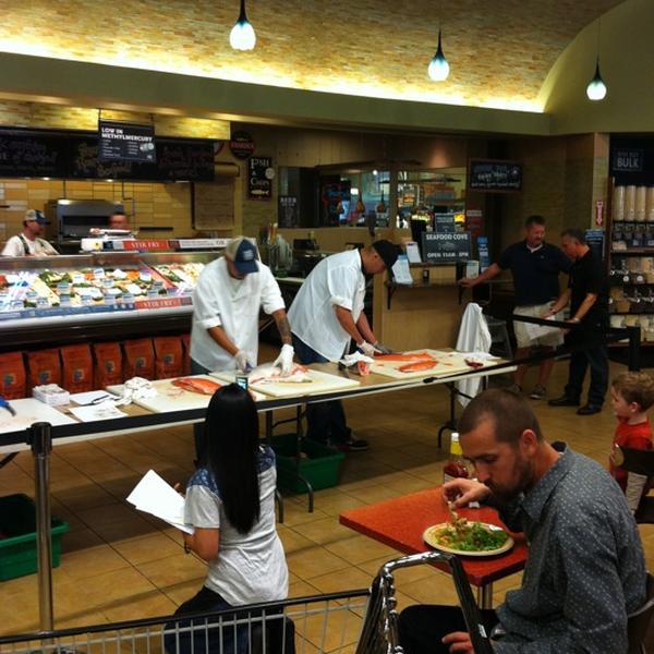 Photo taken at Whole Foods Market by Michael R. on 3/24/2012-加利福尼亚州帕萨迪纳小阿罗约PKWY465 Photo taken at Whole Foods Market by Michael R. on 3/24/2012